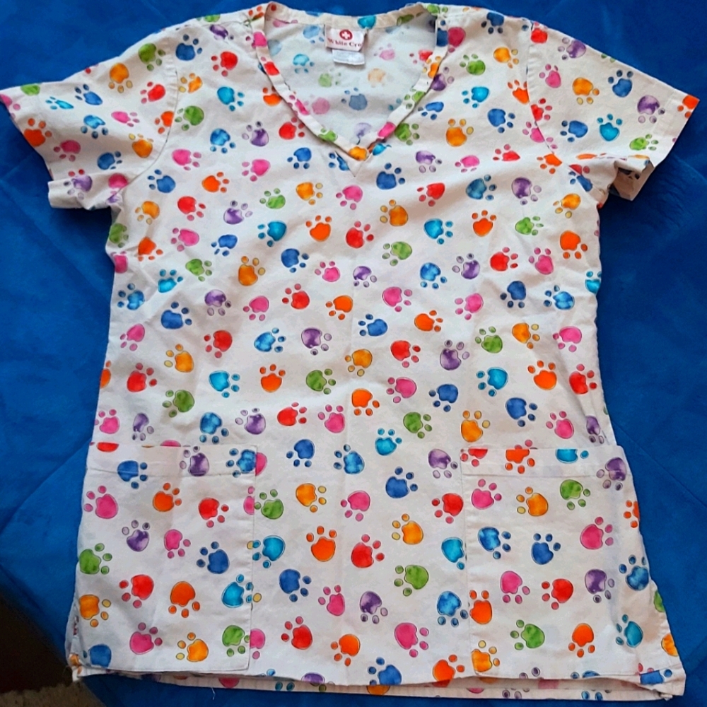 3/$20 Scrub Top Small. Dog Paws